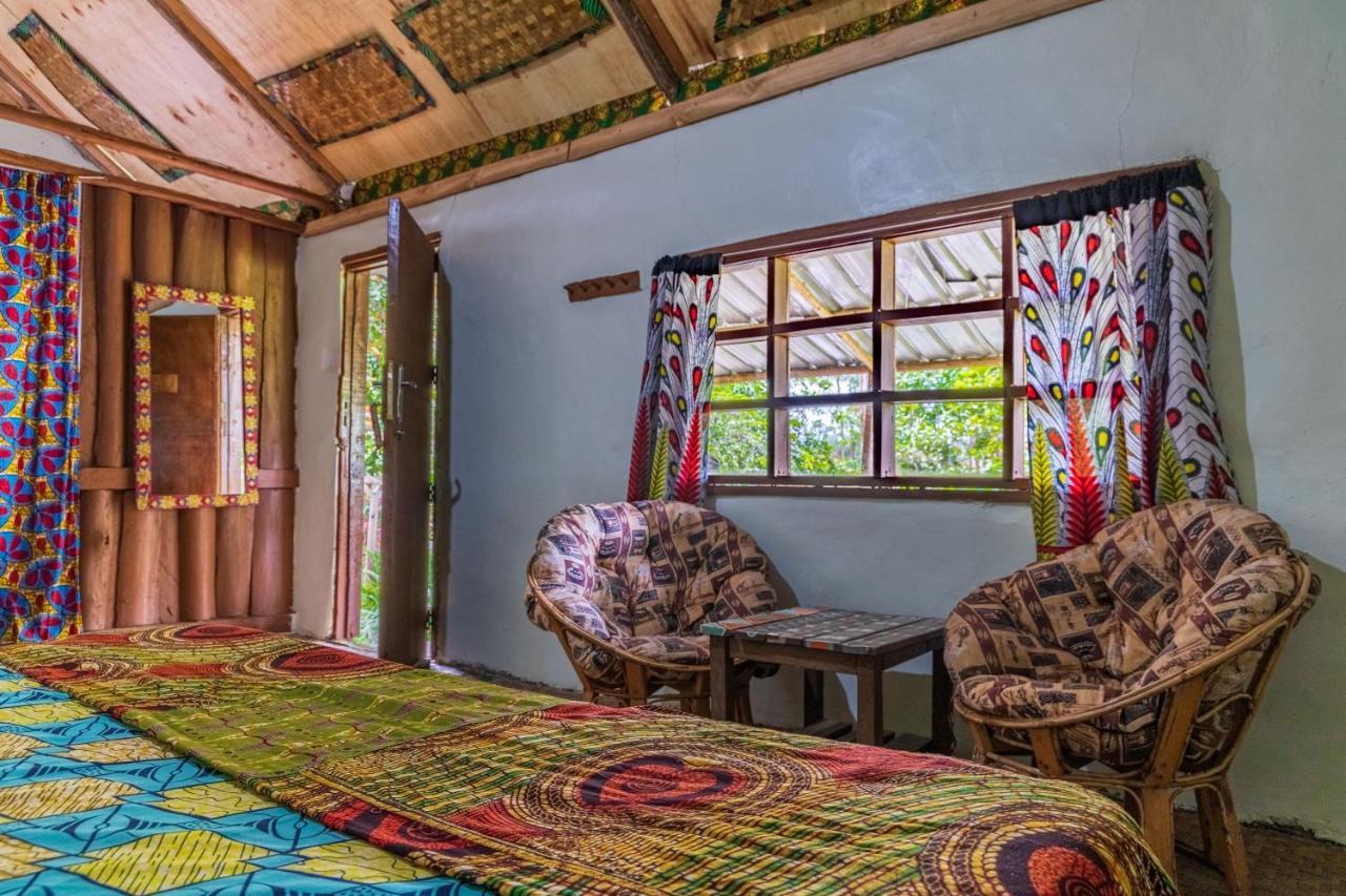 Kalitusi Nature Resort フォート・ポータル エクステリア 写真