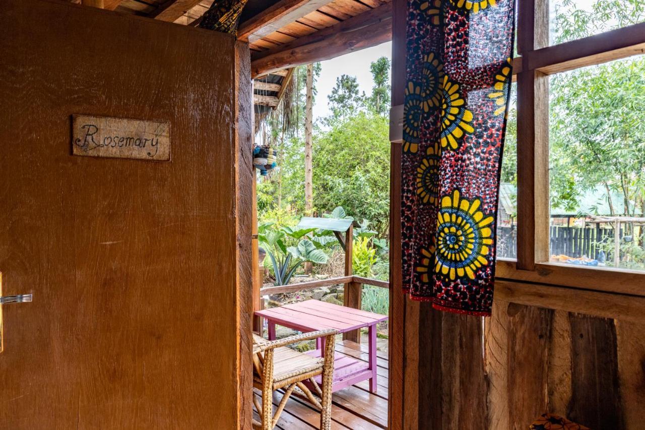 Kalitusi Nature Resort フォート・ポータル エクステリア 写真
