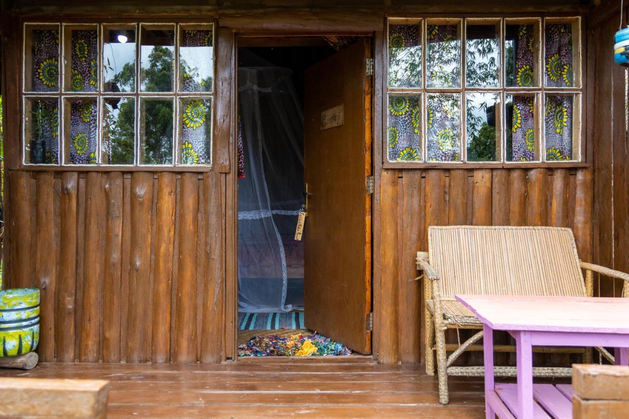 Kalitusi Nature Resort フォート・ポータル エクステリア 写真